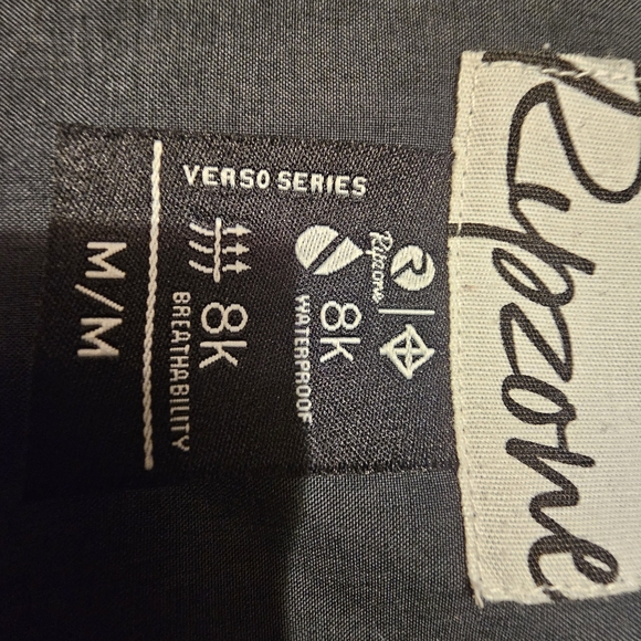 Women's coat - Picture 3 of 4